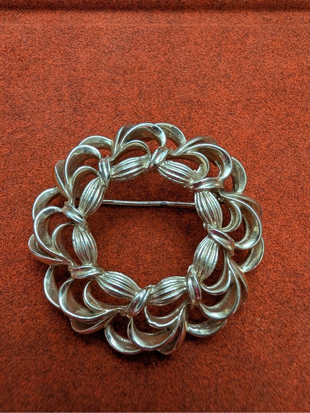 Vintage Signed Coro Silver Tone Wreath Pin